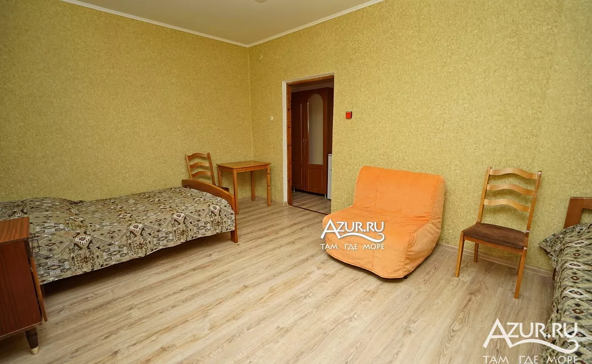 № 1 Трехместный номер с удобствами. Гостевой дом "Семейный отдых" - Лазаревское. Лазаревское