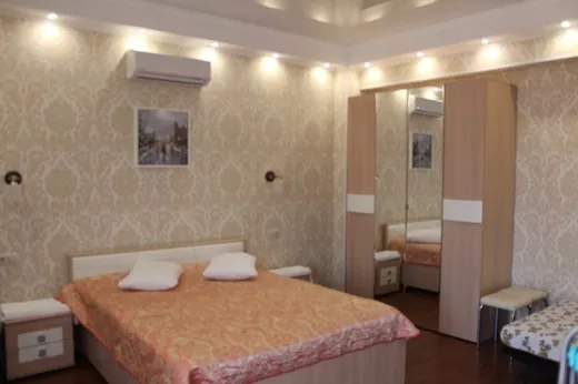 Люкс однокомнатный с мини-кухней. Гостиница Лучистая. Рыбачье