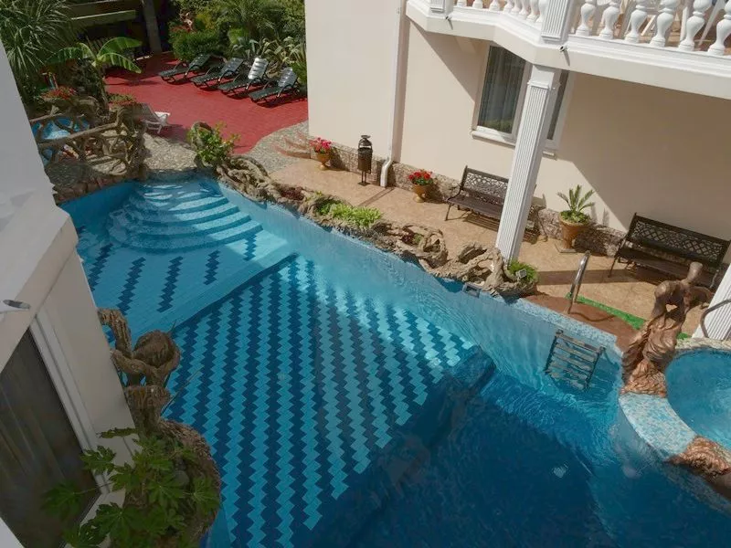 . Отель "Нарния". Адлер