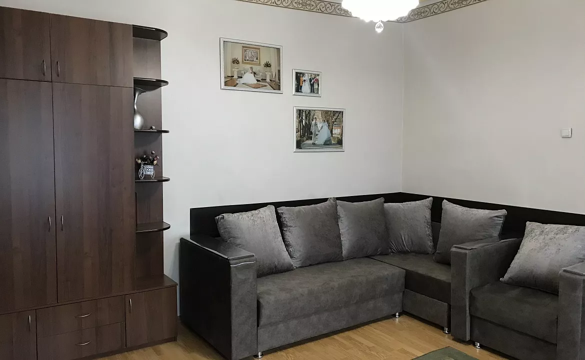 Апартаменты . Гостевой дом Алмаз . Ейск