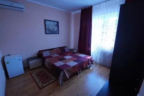 2-х местный «Полу-Люкс» с дополнительным местом. Отель Мини-отель "Рассвет". Геленджик 2-х местный «Полу-Люкс» с дополнительным местом. Отель Мини-отель "Рассвет". Геленджик