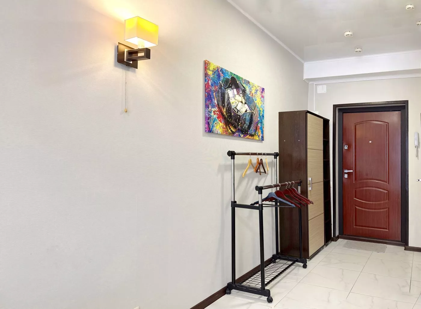 . Квартира в многоквартирном доме Студия около моря - Сочи. Сочи