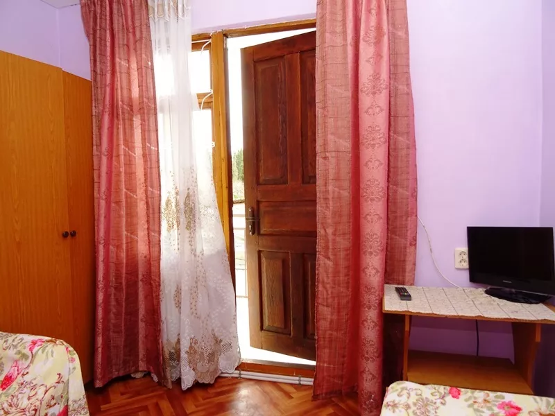 . Частный сектор "Сара" . Адлер