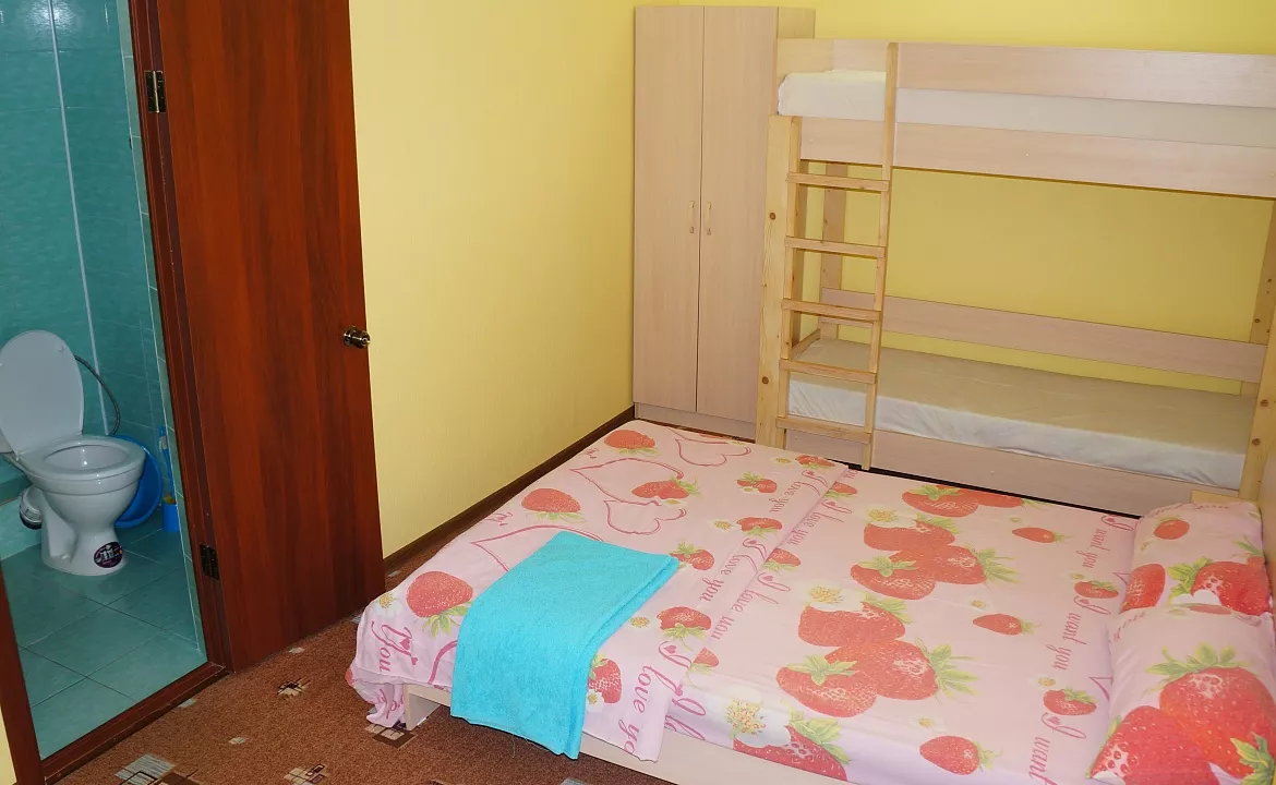 4-х местный номер. Гостевой дом "Аватар". Геленджик