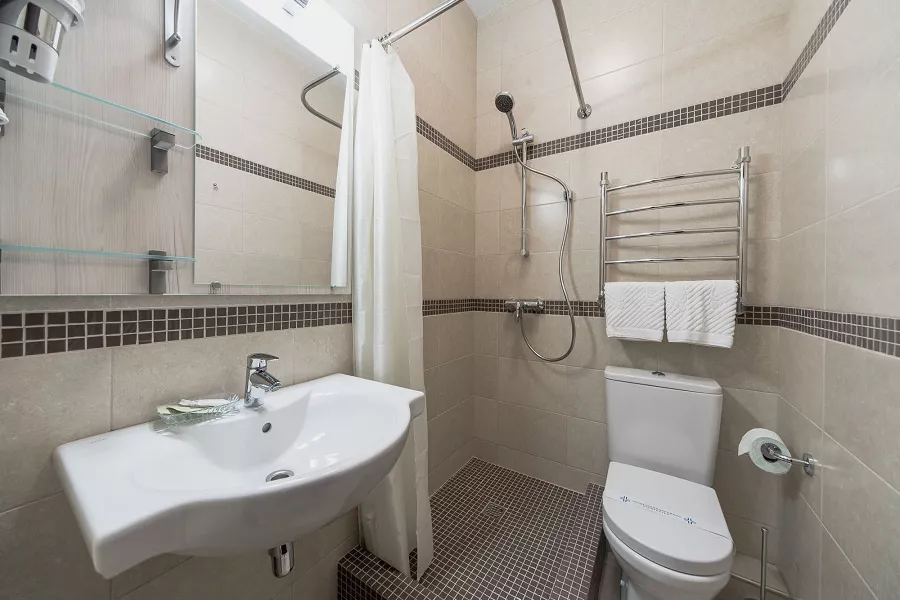 Комфорт семейный. Отель «Поляна Сказок». Ялта