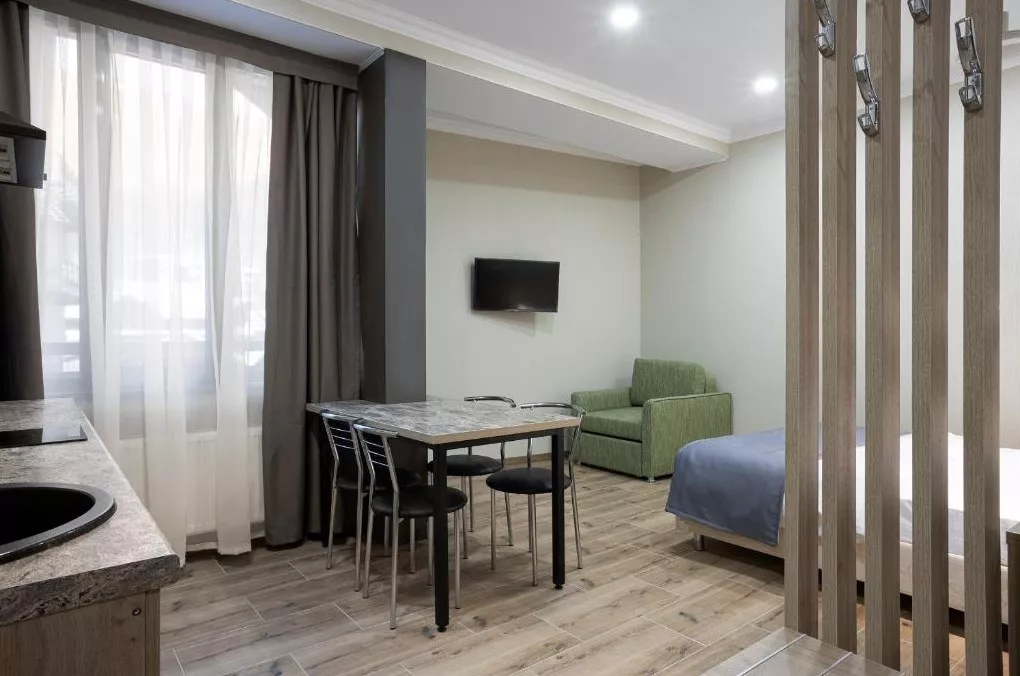 . Отель Тройка. Красная Поляна