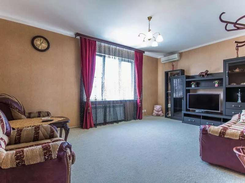 Коттедж. Коттедж "Регина" . Адлер