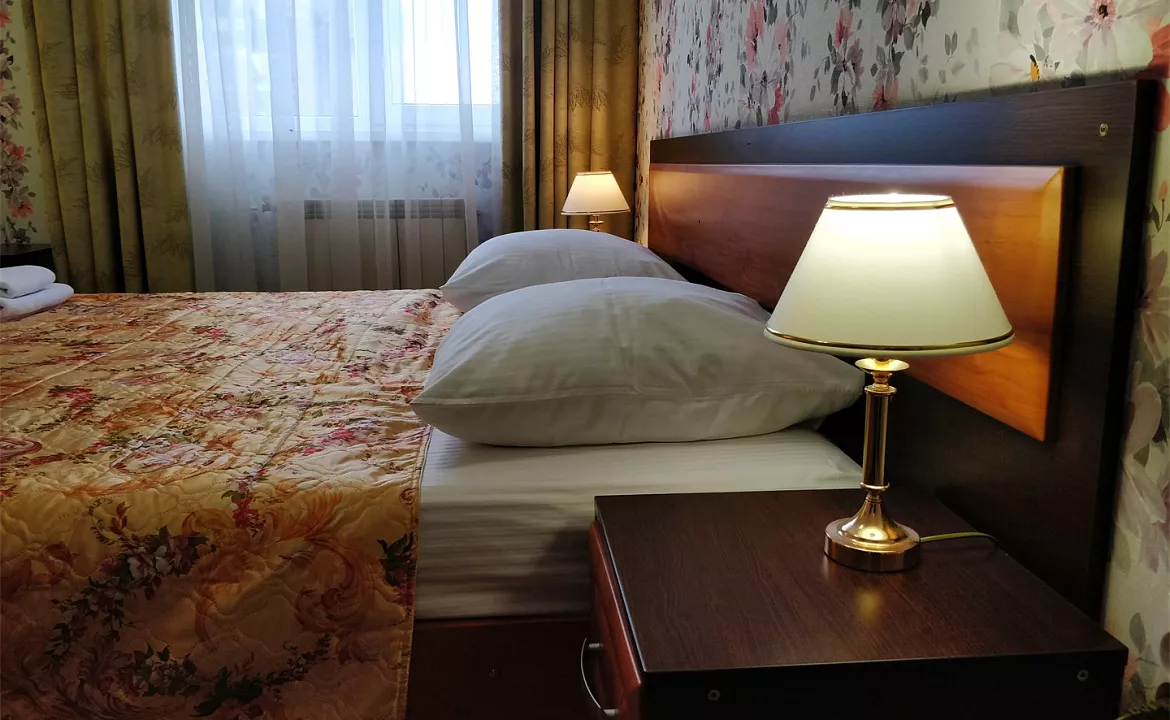 Стандартный с двуспальной кроватью. Отель Капитан Морей. Анапа