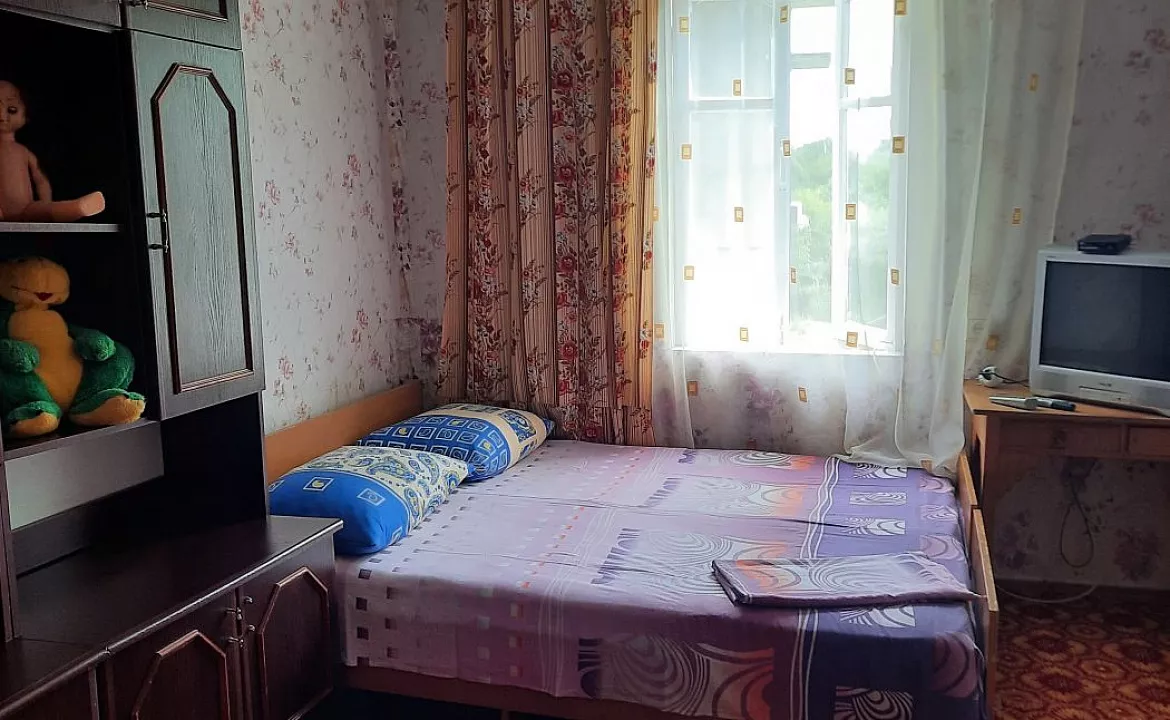 Отдельно стоящий домик с кухней, для 6-ти человек.. Гостевой дом "Галина" . Вишневка Отдельно стоящий домик с кухней, для 6-ти человек.. Гостевой дом "Галина" . Вишневка