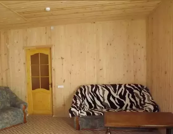 Стандарт 4-местный 2-комнатный (Малый корпус). Отель «Меридиан». Домбай-гостиницы