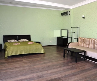 Делюкс с балконом и видом на море. Мини-отель «Виноград». 