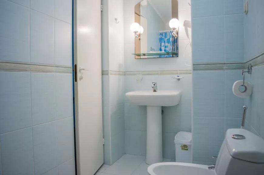 2-местный номер. Гостиница "РоЯлта". Алупка