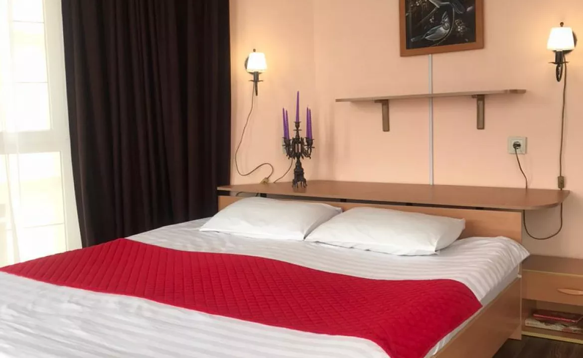 Круглый видовой номер. Отель Апарт отель "Дуэт". Ялта