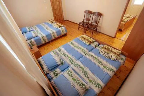 4-х местный «Эконом». Гостевой дом "Голландия". Гагра