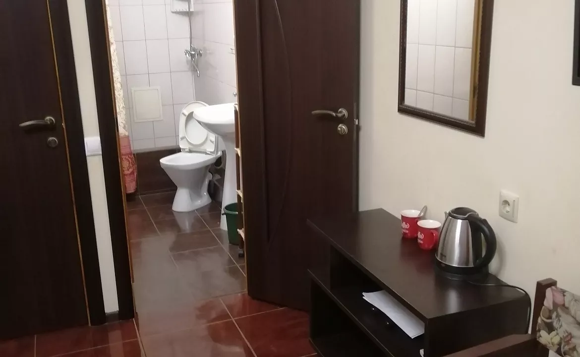 Четырёхместный номер на 3-м этаже. Гостевой дом "РОМАНТИКА". Лазаревское