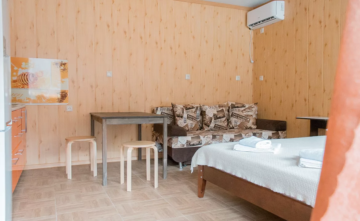 Студия однокомнатная. Гостевой дом "Усадьба" - Красная Поляна. Красная Поляна