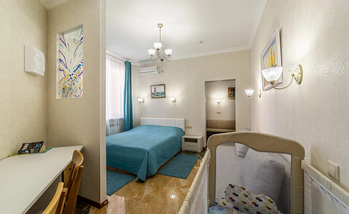 3 комнатная квартира в центре Сочи рядом с крупнейшим пляжным комплексом Ривьера. Уютные Квартиры в центре Сочи рядом с крупнейшим пляжным комплексом Ривьера. Сочи