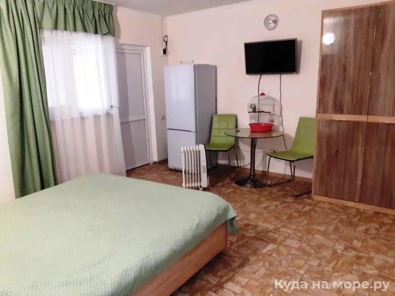 Четырехместный домик. Частный сектор Должанская Коса . Должанская