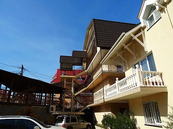 . Гостевой дом "ПИК". Адлер