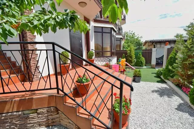 . Гостевой дом «Прага». Кабардинка