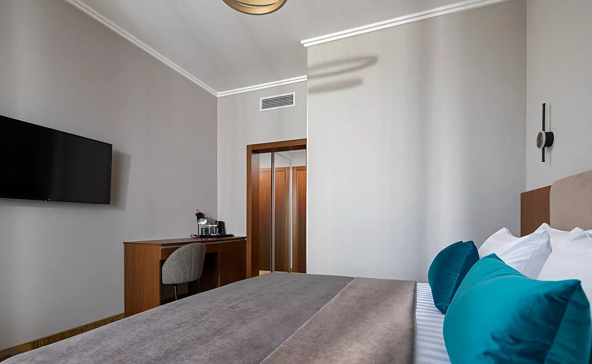 Номер Стандарт 2-местный с видом на море. Отель «Атмосфера»- Геленджик. Геленджик