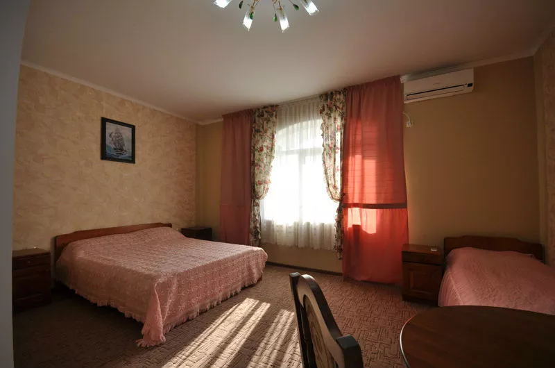 3-5-местный номер «полулюкс». Частный пансионат «Виренея». Севастополь