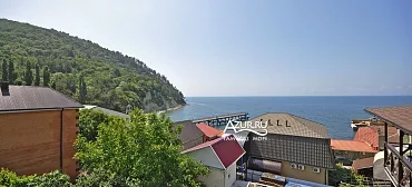 Гостевой дом "Под синей крышей"