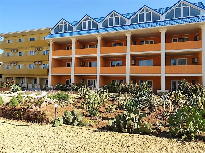 . Мини-отель “Gala Paradise”. Саки