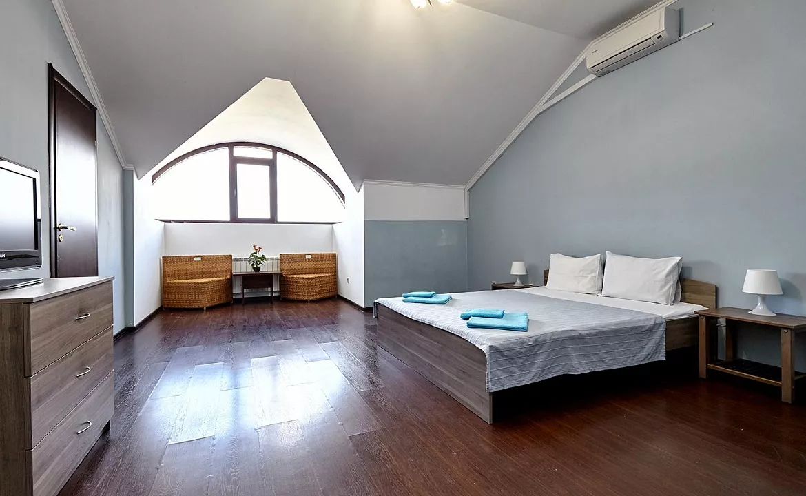 2-х местный эконом. Гостевой дом "ВИКТОРИЯ". Геленджик 2-х местный эконом. Гостевой дом "ВИКТОРИЯ". Геленджик