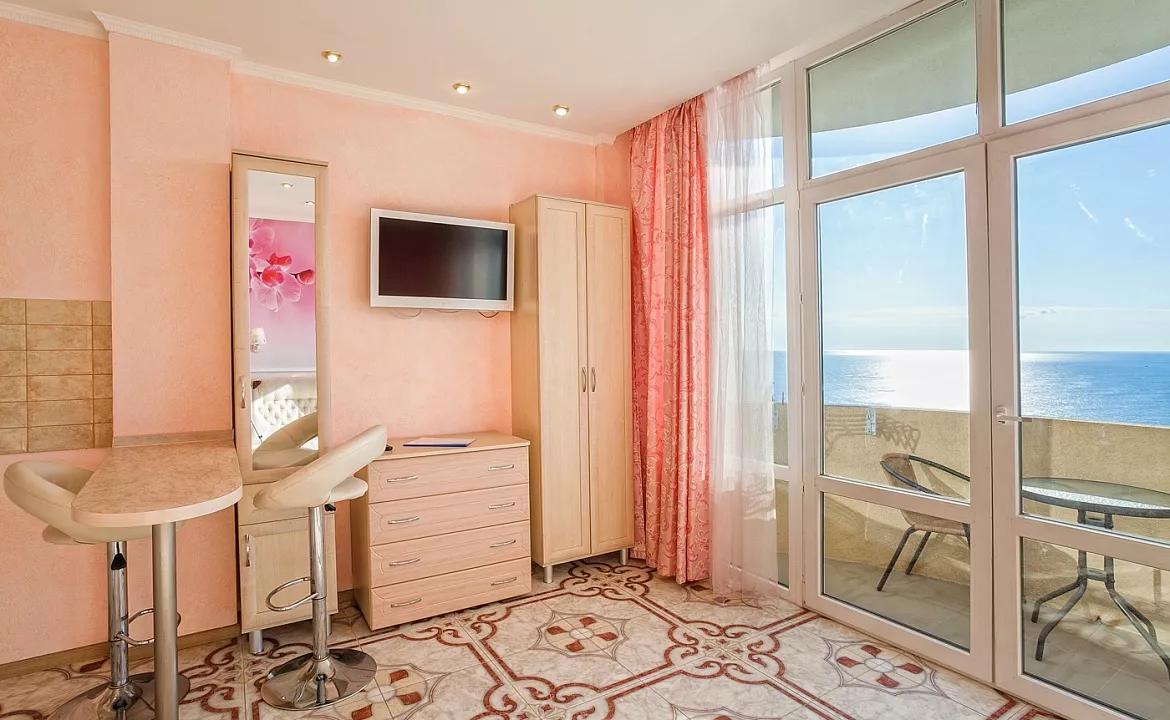 Квартира-студио №17. Квартира в многоквартирном доме Видовые апартаменты в Мисхоре. Кореиз Квартира-студио №17. Квартира в многоквартирном доме Видовые апартаменты в Мисхоре. Кореиз