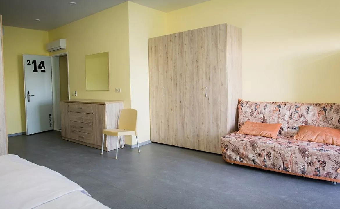 Семейный номер. Хостел Борода. Ялта