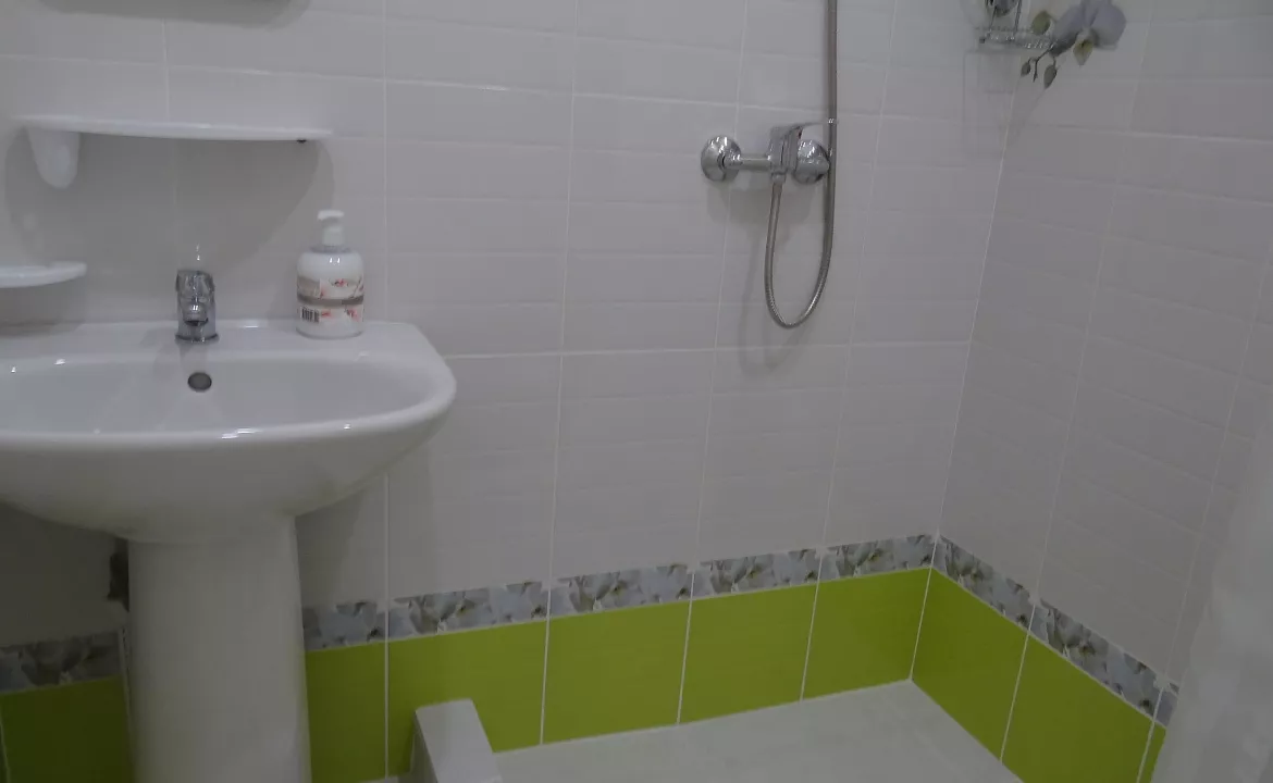 Евро двушка с орхидеей. Гостевой дом "Натали" - Геленджик. Геленджик