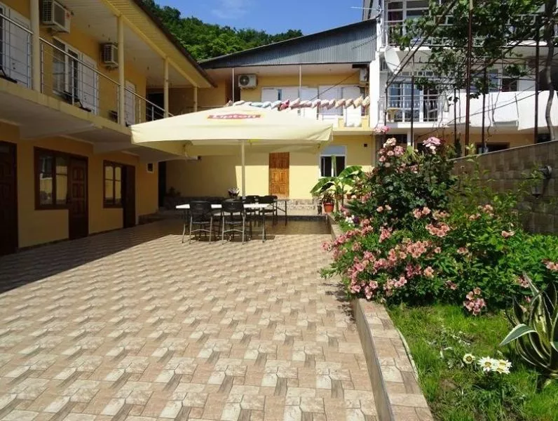 . Гостевой дом "Ариф". Лоо