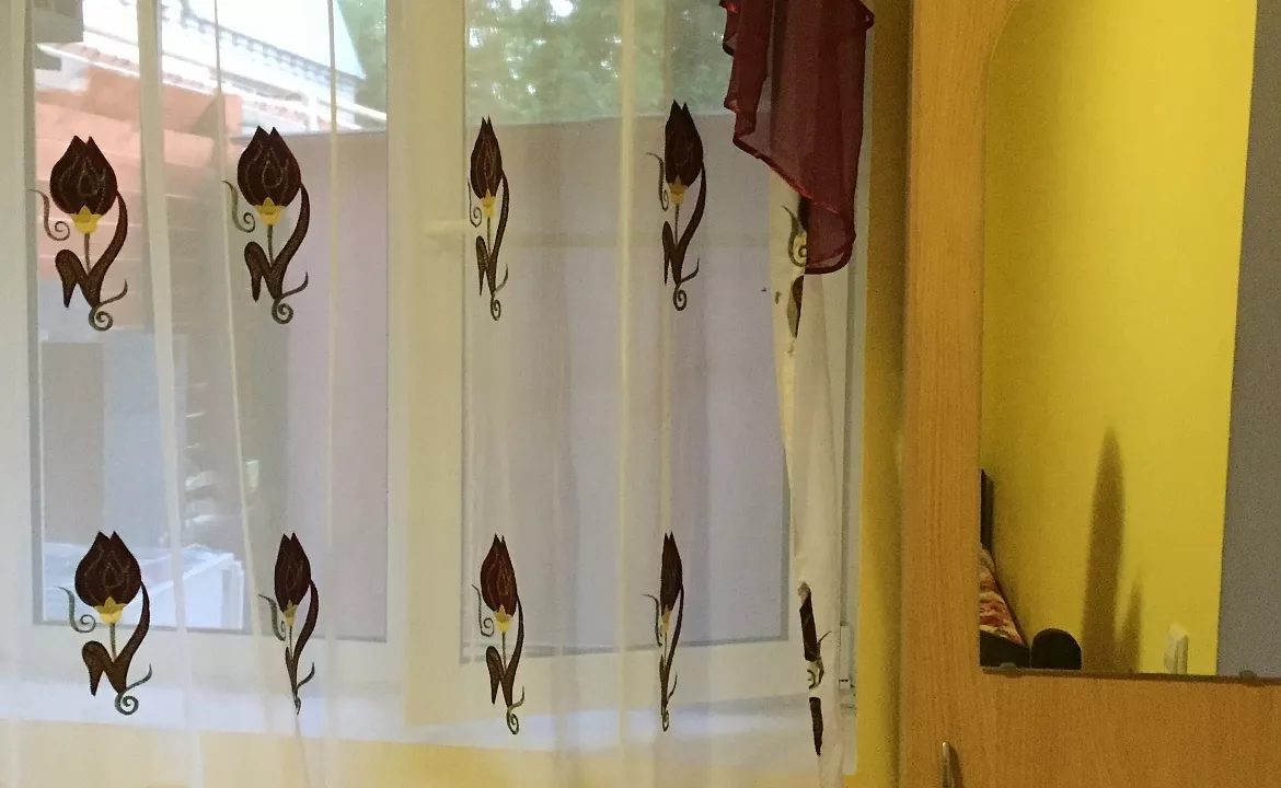 Четырехместный со всеми удобствами. Гостевой дом на Комарова 17. Витязево