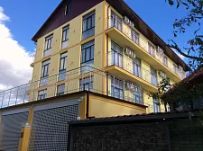 Гостиница "РИФ" 