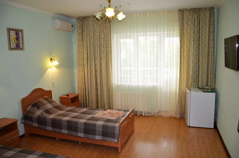 Стандарт 2-х местный. Гостиница "На Эскадронной". Евпатория Стандарт 2-х местный. Гостиница "На Эскадронной". Евпатория