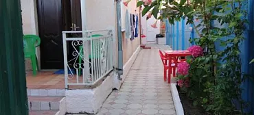 Гостевой дом Надежда в Гаграх