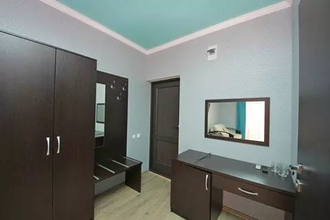 5-ти местный «Полулюкс». Гостевой дом Rovados. Витязево