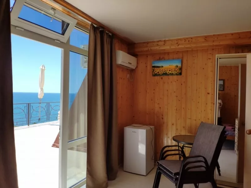 Делюкс, 3-х местный, однокомнатный. Гостевой дом Панорама. Малореченское