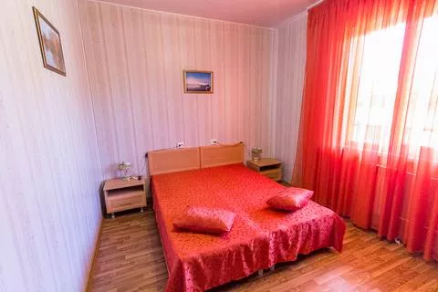 Номер «Комфорт» двухкомнатный. Гостевой дом «Золотая Лоза». Вардане