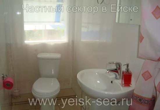 Стандарт - номер. Гостевой дом на Кропоткина 39. Ейск