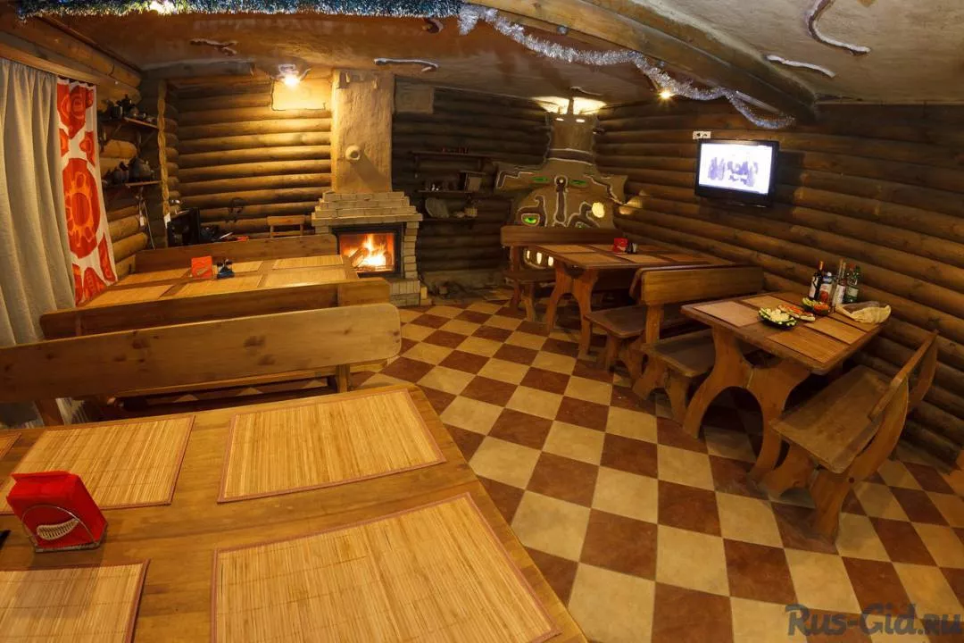 Домик. Гостевой дом "ДОМ АБОРИГЕНА" Комфортные апартаменты и коттеджи . Красная Поляна