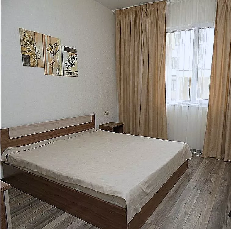 . Квартира в многоквартирном доме Апартаменты на пляже Скала Парус. Прасковеевка