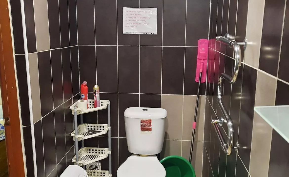 Номер с удобствами стандарт.. Гостевой дом "Галина" . Вишневка Номер с удобствами стандарт.. Гостевой дом "Галина" . Вишневка