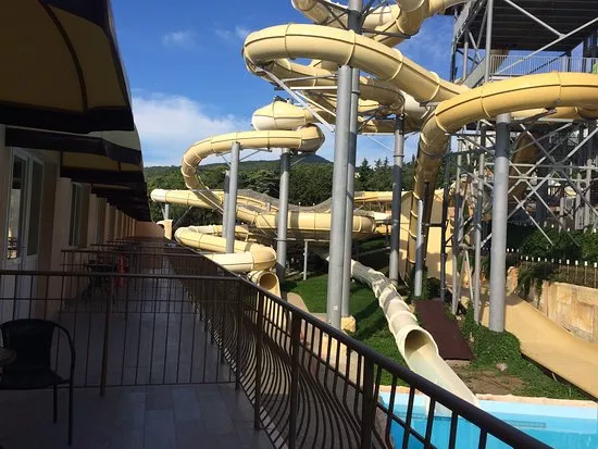 . Отель Семейный отель Атлантида. Ялта