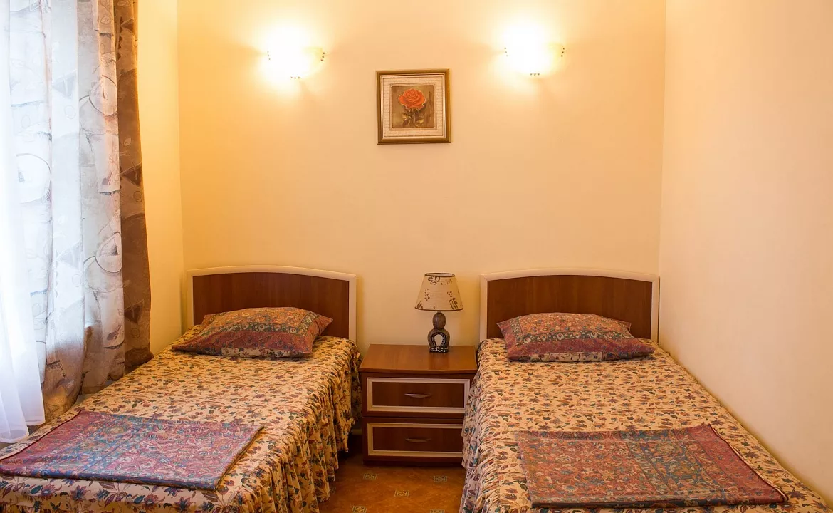 2х местный стандарт. Гостиница «Миратель». Евпатория