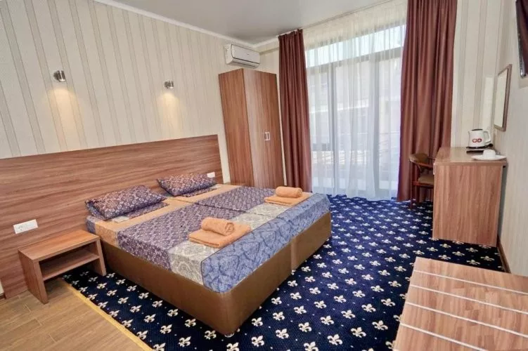 4-х местный 2-х комнатный «Люкс Семейный». Гостевой дом "Солнечный". Гостевые дома в Лазаревском 4-х местный 2-х комнатный «Люкс Семейный». Гостевой дом "Солнечный". Гостевые дома в Лазаревском