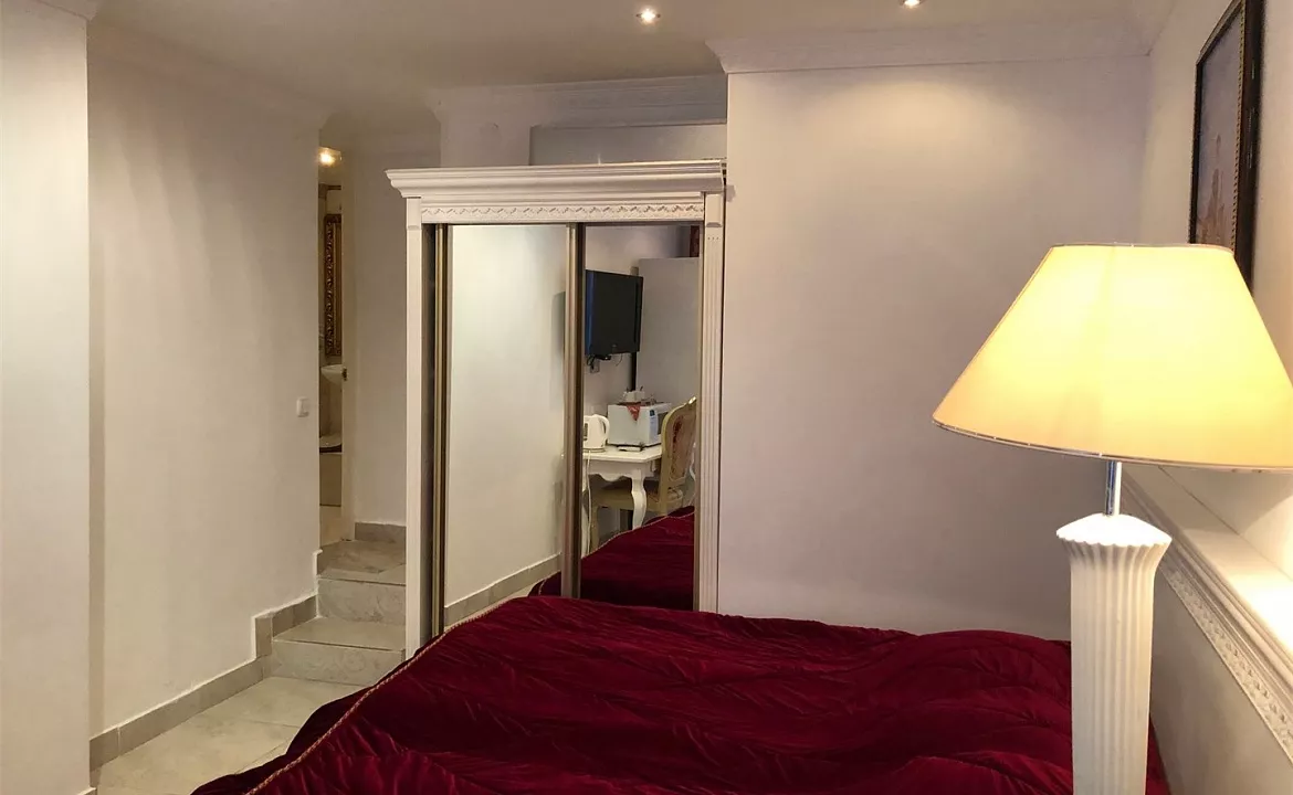 Стандарт. Апартаменты Роял Никита. Никита