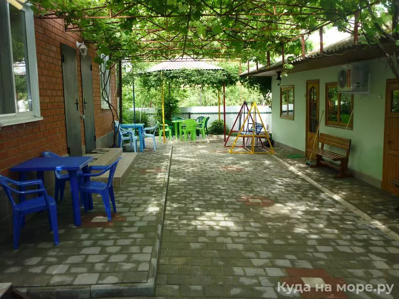 . Гостевой дом На Приморском . Голубицкая
