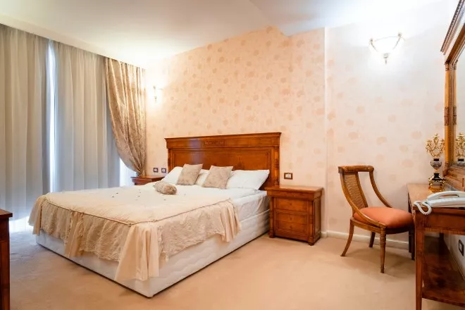 Сьют трехкомнатный. Отель Алые Паруса. Феодосия